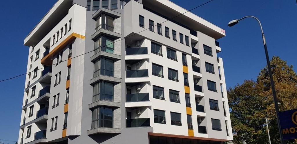 Apartman Natasa Sa Podzemnom Garazom Banja Luka Exterior foto